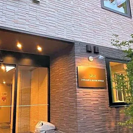 Shinjuku Warm House-3