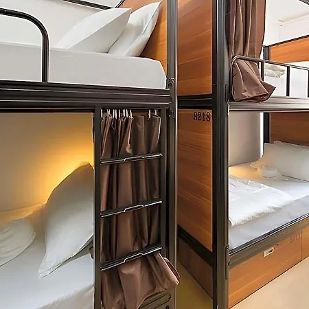 7 Wonders Hostel At Upper Dickson-3