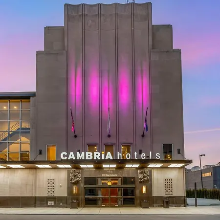 Cambria Hotel Detroit Downtown-3