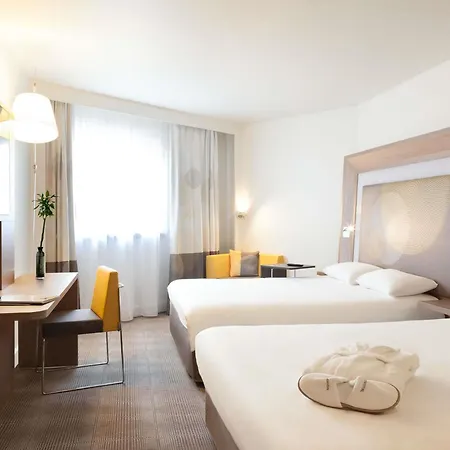 Novotel Paris Les Halles-3