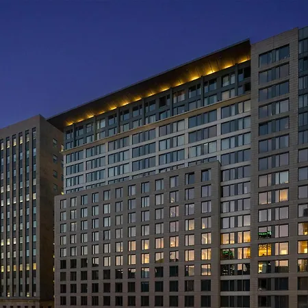 Embassy Suites By Hilton - Montreal-3