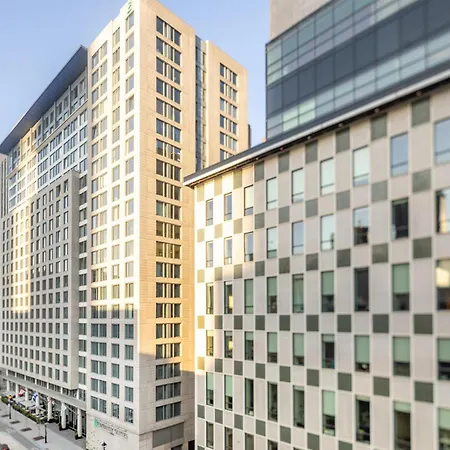 Embassy Suites By Hilton - Montreal-2
