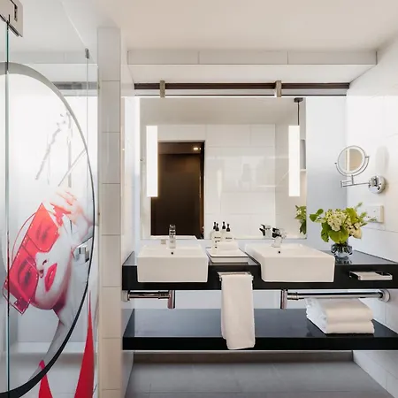Hotel Indigo Melbourne On Flinders By Ihg-3