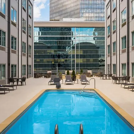 Courtyard Charlotte City Center-2