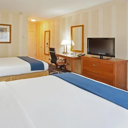 Holiday Inn Express Hotel & Suites Santa Cruz By Ihg-2