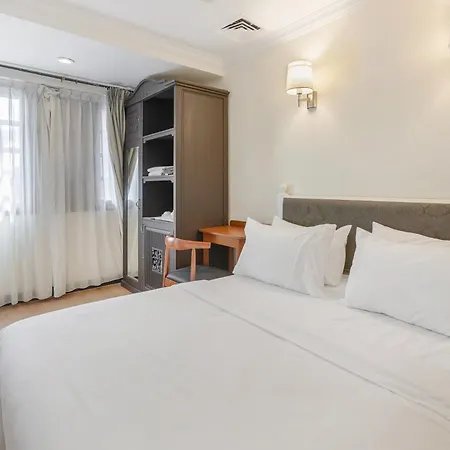 Inn At Temple St By Q Loft Newly Renovated-3