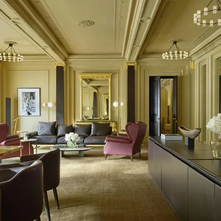 Hotel Cafe Royal-3