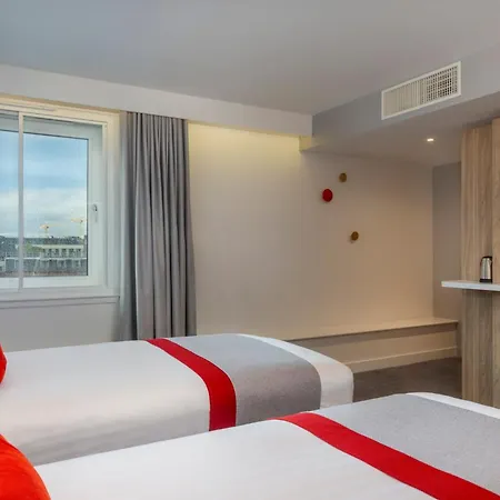Holiday Inn Express Dublin City Centre By Ihg-3