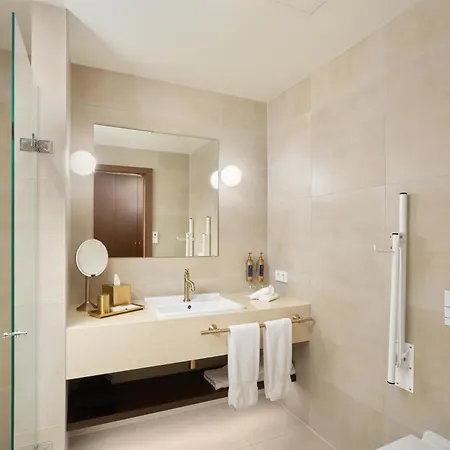 Reykjavik Konsulat Hotel, Curio Collection By Hilton-3