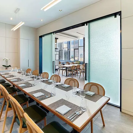 Novotel Ambassador Seoul Dongdaemun Hotels & Residences-3