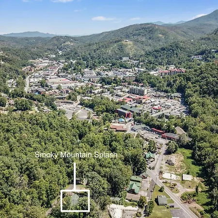 Smoky Mountain Splash-3