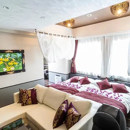 Hotel Petit Bali Garden Shin Okubo (Adults Only)-2