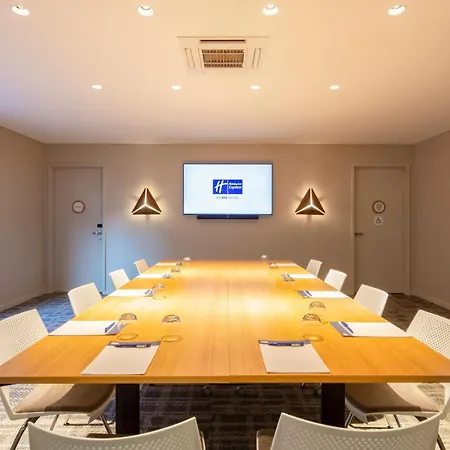 Voco Queenstown By Ihg-2