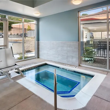 Candlewood Suites - Asheville Downtown By Ihg-3