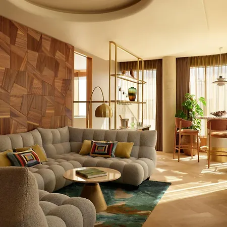 The Botree London, Curio Collection By Hilton-2