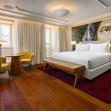 Duo Hotel Lisbon, Curio Collection By Hilton-3