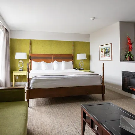 Hotel Champlain-3