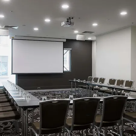Novotel Melbourne On Collins-3