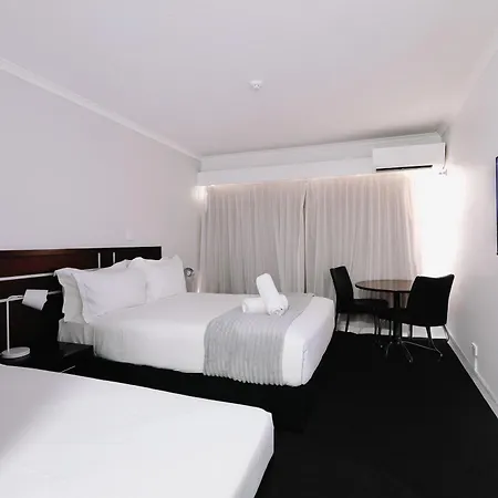 Riverside Hotel Southbank-3