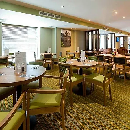 Premier Inn Edinburgh Cc York Place/St James Quarter-3