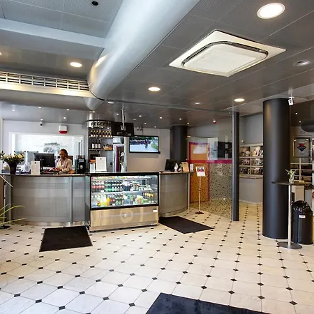 Cabinn Scandinavia-3