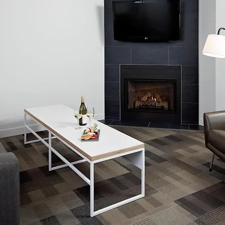 Coast Canmore Hotel & Conference Centre-2