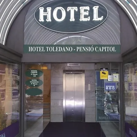 Hostal Capitol Ramblas-3