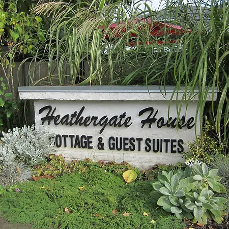 Heathergate Cottage And Suites-2