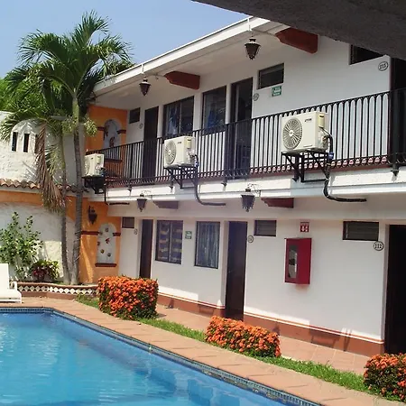 Hotel & Suites Coral-3