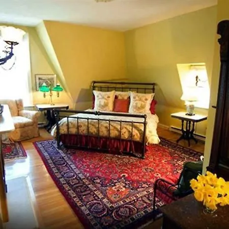 Sarah Kendall House-3