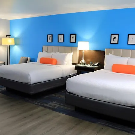 Blvd Hotel & Suites - Walking Distance To Hollywood Walk Of Fame (Adults Only)-2