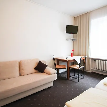 Hotel Pension Am Hauptbahnhof-2
