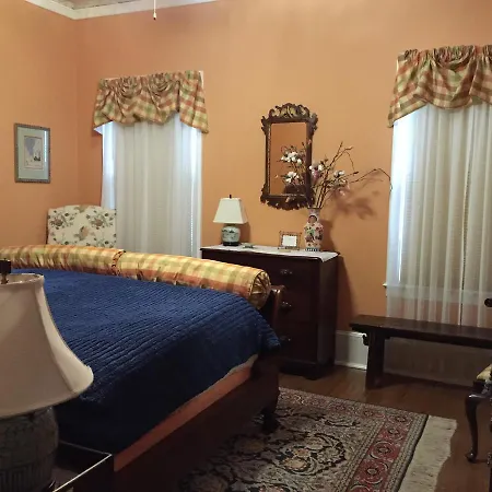 Hanna House Bed & Breakfast-2