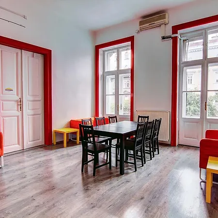 Pal'S Mini Hostel-3