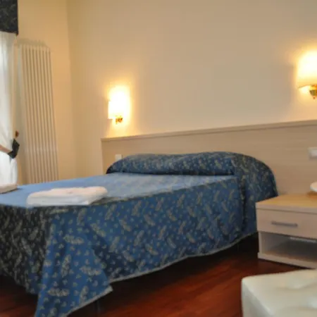 Karina Suite-2