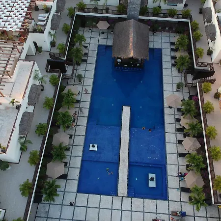 Aldea Thai By Blue Oceanfront-2