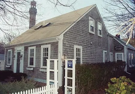 Moffett House Inn-3
