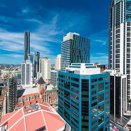 Oaks Brisbane Lexicon Suites-2