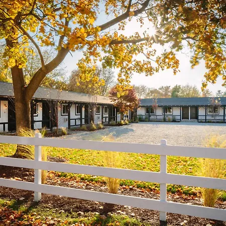 Brentwood Hotel-3