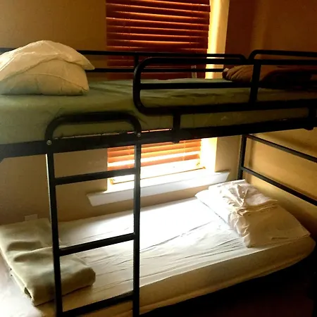 Dc International Hostel 2-3