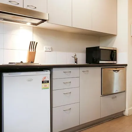 Plum Serviced Apartments Carlton-2