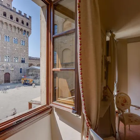 La Casa Del Garbo - Luxury Rooms & Suite-3