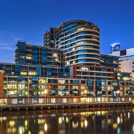 Waterfront Melbourne Apartments-2