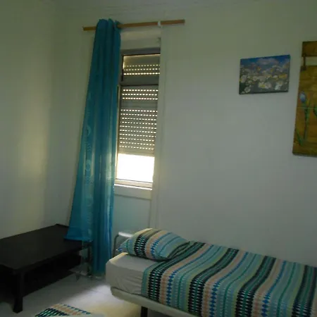 Crescent Rooms-3