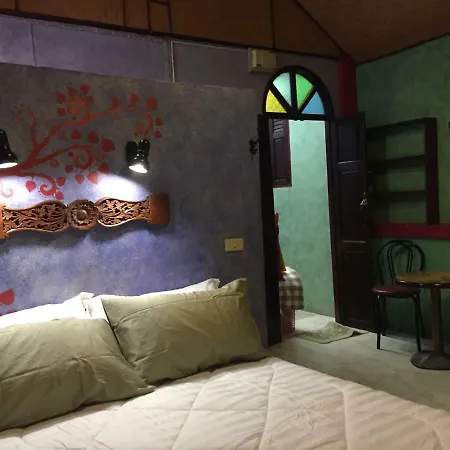Shanti Lodge Bangkok-2