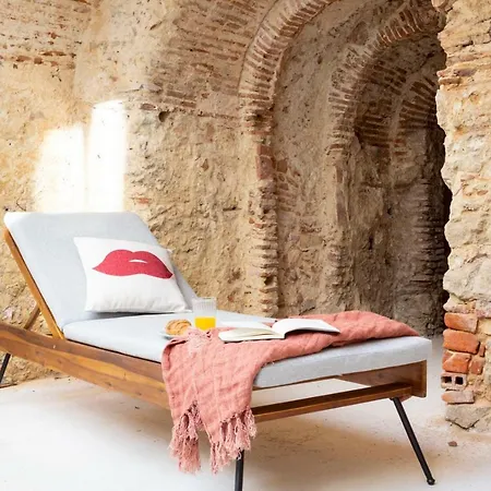 Archi-Pelago Alfama Design Suites Guesthouse-3