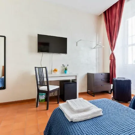 Roma Enrico Guesthouse-3