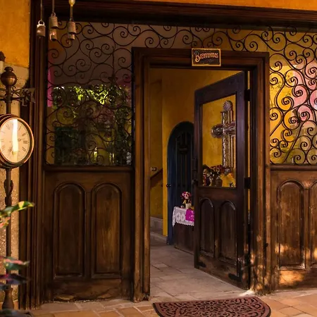 Hacienda Boutique B&B And Spa Solo Adultos-2