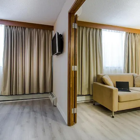 International Hotel Calgary-2
