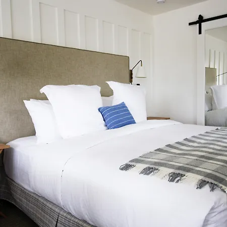 Le Petit Pali At Ocean Ave-3